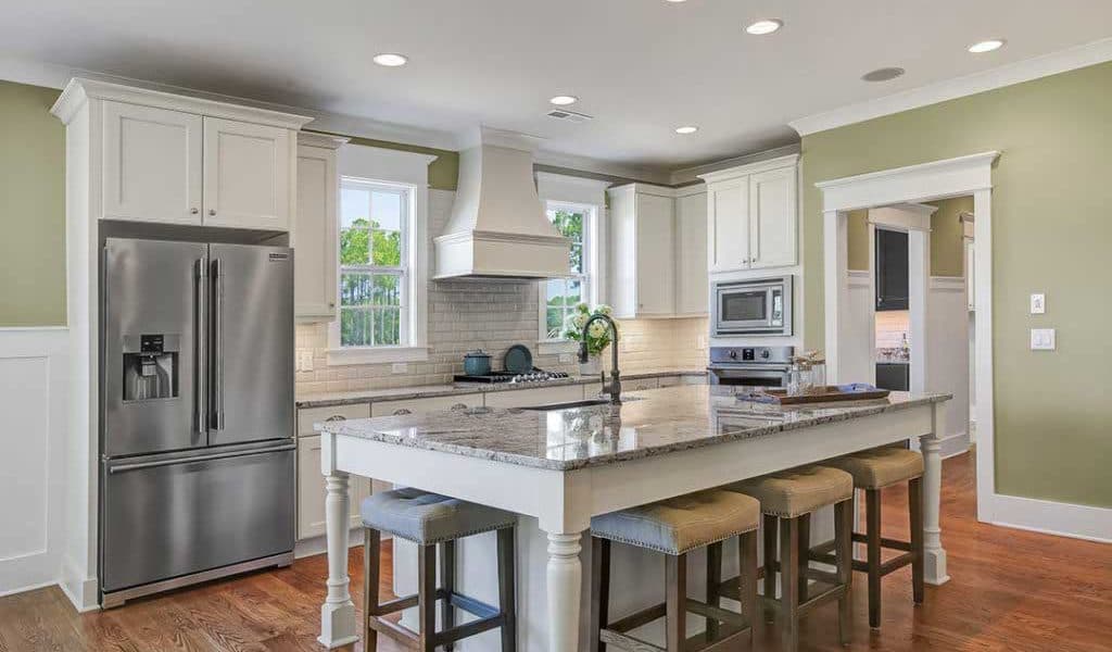 images/featured-models/raleigh/Raleigh-modular-home-kitchen.jpg